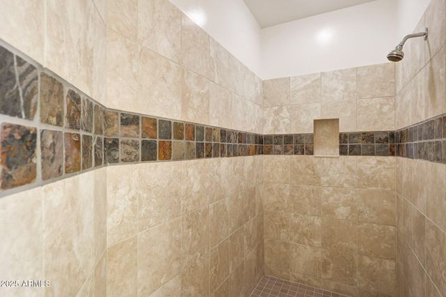 10801 E HAPPY VALLEY Road 71, Scottsdale, AZ 85255