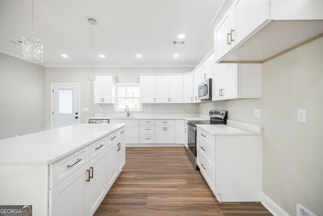 132 Long Pines Circle, East Dublin, GA 31027