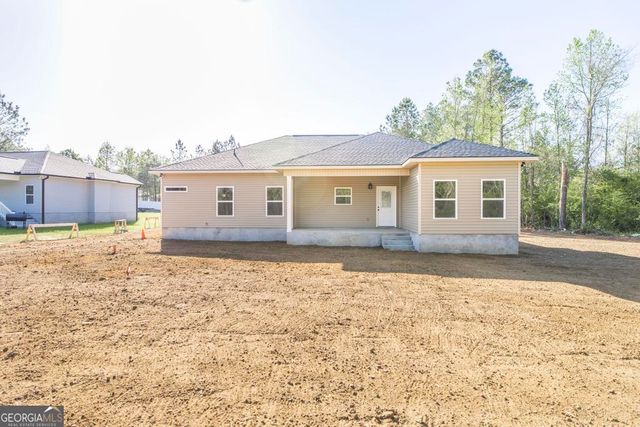 132 Long Pines Circle, East Dublin, GA 31027