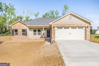 132 Long Pines Circle, East Dublin, GA 31027