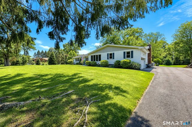834 Columbia Street, Orange, CT 06477
