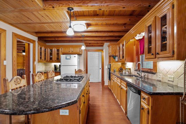 14560 S State Highway 19, Lovelady, TX 75851