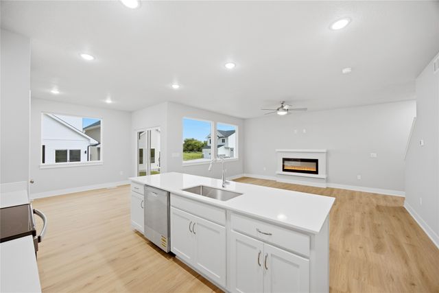 1407 NW Timber Lane, Grimes, IA 50111