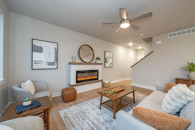 1407 NW Timber Lane, Grimes, IA 50111