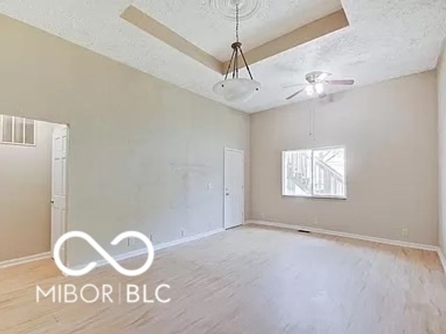 2937 W 10th Street, Indianapolis, IN 46222