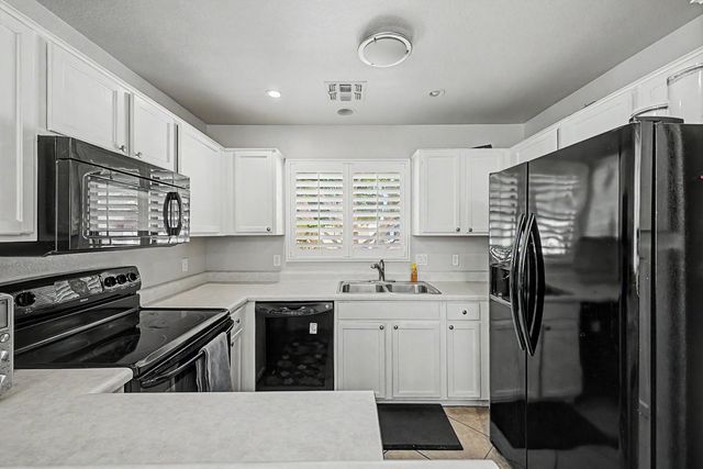 6730 E Preston Street Unit 8, Mesa, AZ 85215