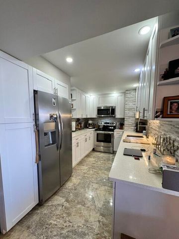 5600 N Flagler Drive 1204, West Palm Beach, FL 33407