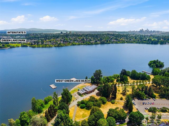 8257 Interlake Avenue N, Seattle, WA 98103