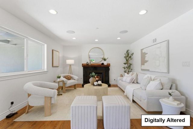 953 W Cardinal Drive, Sunnyvale, CA 94087