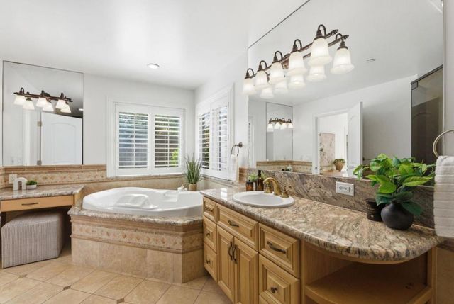 953 W Cardinal Drive, Sunnyvale, CA 94087