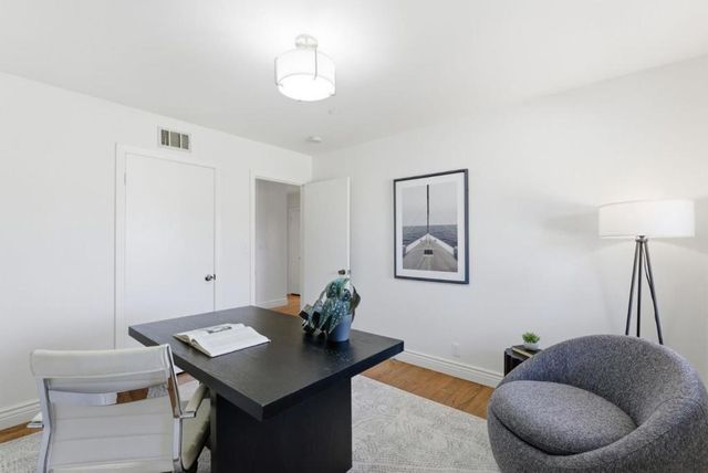 953 W Cardinal Drive, Sunnyvale, CA 94087