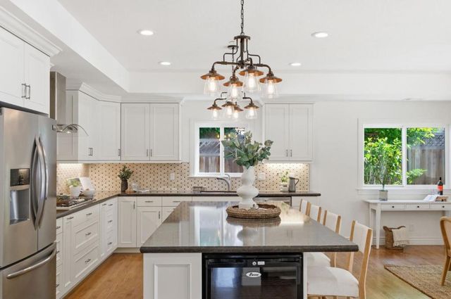 953 W Cardinal Drive, Sunnyvale, CA 94087