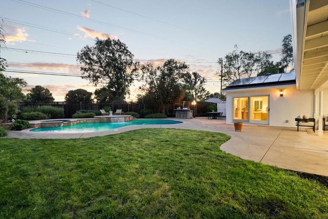 953 W Cardinal Drive, Sunnyvale, CA 94087