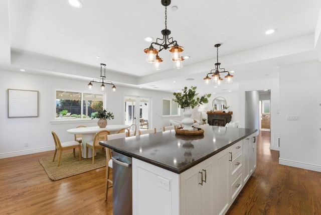 953 W Cardinal Drive, Sunnyvale, CA 94087