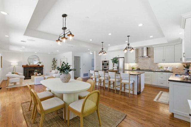 953 W Cardinal Drive, Sunnyvale, CA 94087