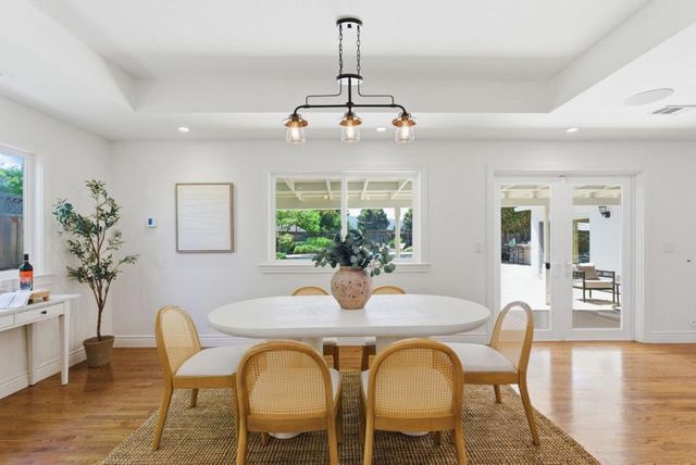 953 W Cardinal Drive, Sunnyvale, CA 94087