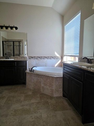 285 Chisholm TRL, Bastrop, TX 78602