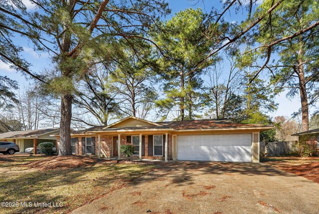 5857 Cypress Trail, Jackson, MS 39211