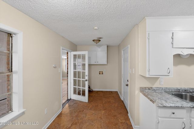 5857 Cypress Trail, Jackson, MS 39211