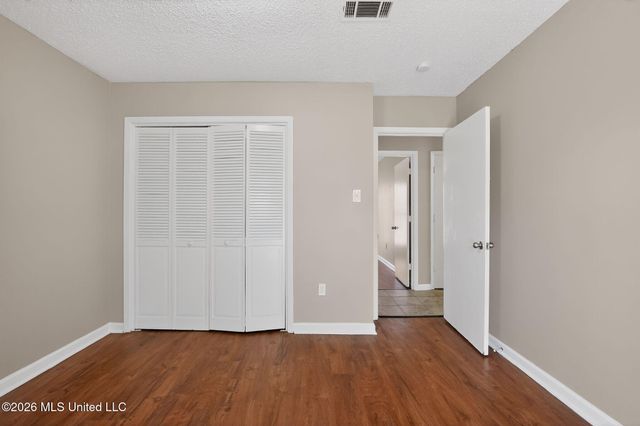 5857 Cypress Trail, Jackson, MS 39211