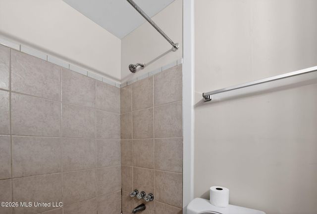 5857 Cypress Trail, Jackson, MS 39211