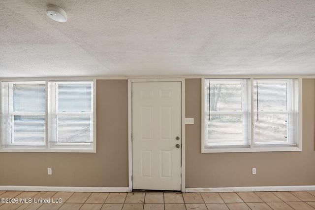 5857 Cypress Trail, Jackson, MS 39211