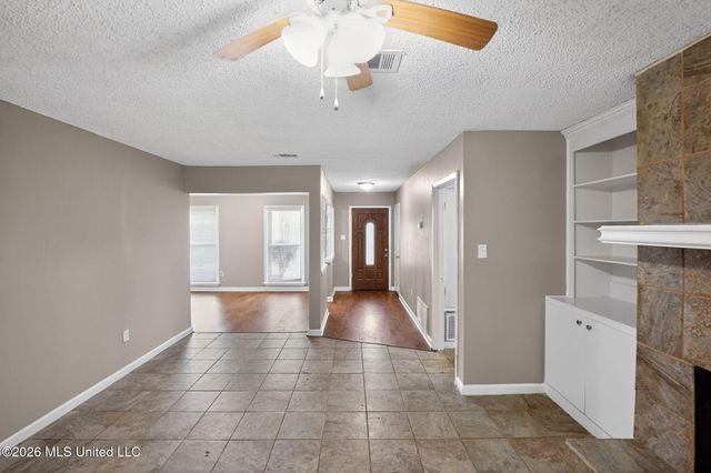 5857 Cypress Trail, Jackson, MS 39211