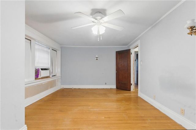 5334 Oak Street, Kansas City, MO 64112