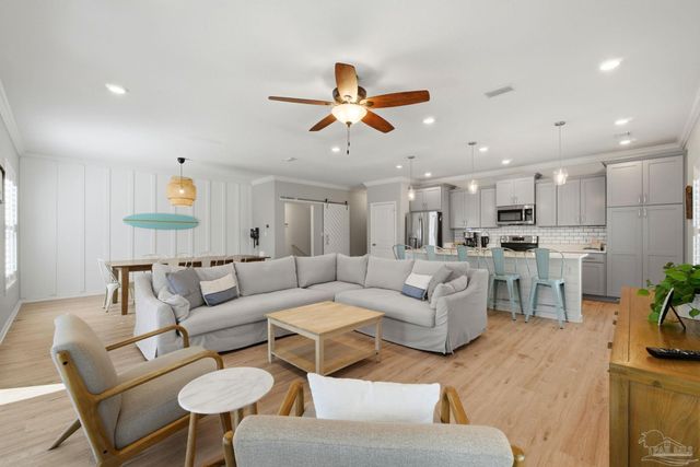 6635 Carlinga Dr, Perdido Key, FL 32507