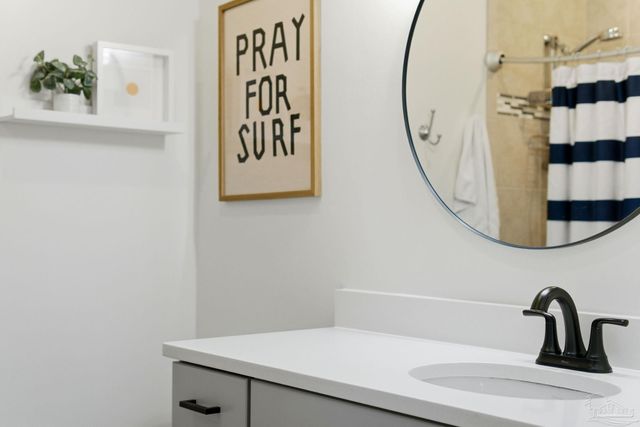 6635 Carlinga Dr, Perdido Key, FL 32507