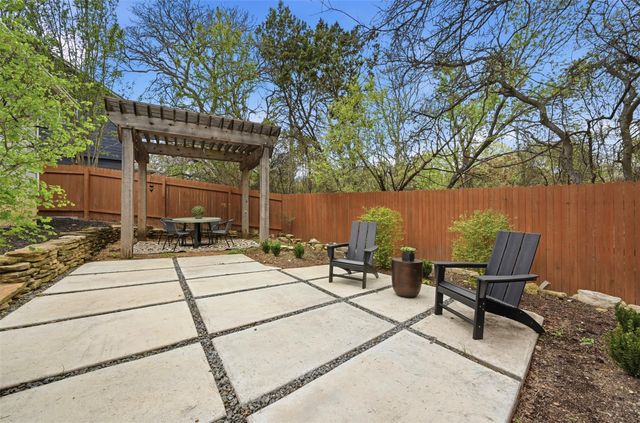 8801 Dulcet DR, Austin, TX 78745