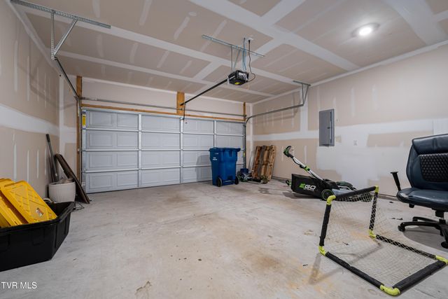 612 Barley Loop, Jonesborough, TN 37659