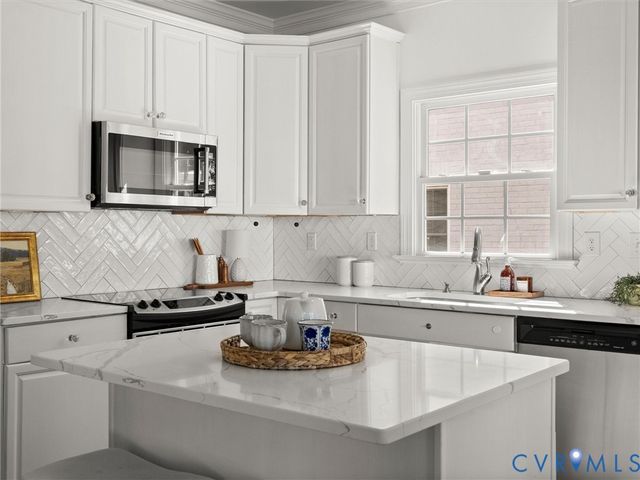 6105 Patterson Ave, Richmond, VA 23226