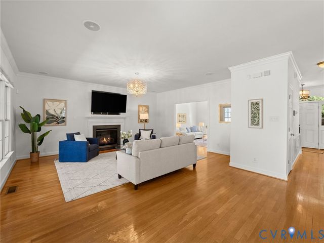 6105 Patterson Ave, Richmond, VA 23226