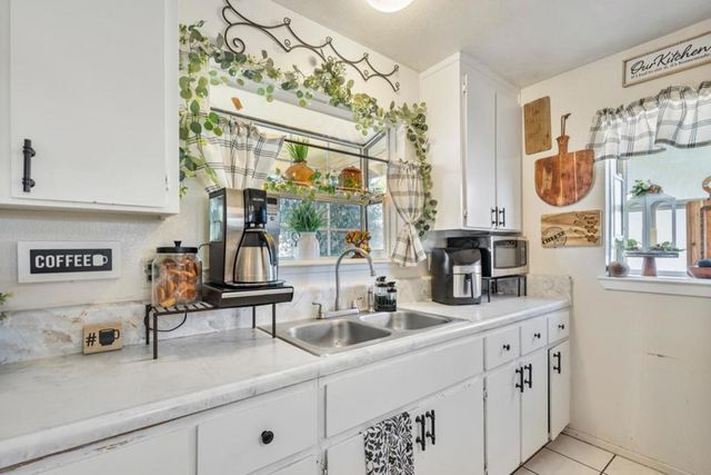 601 Chaparral Court, Hollister, CA 95023