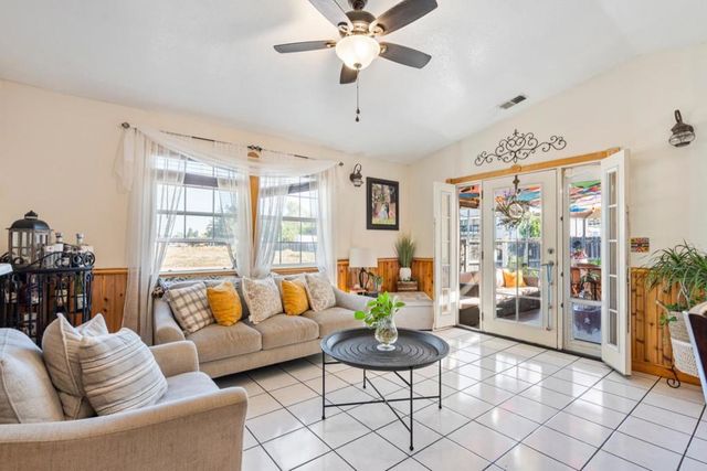 601 Chaparral Court, Hollister, CA 95023