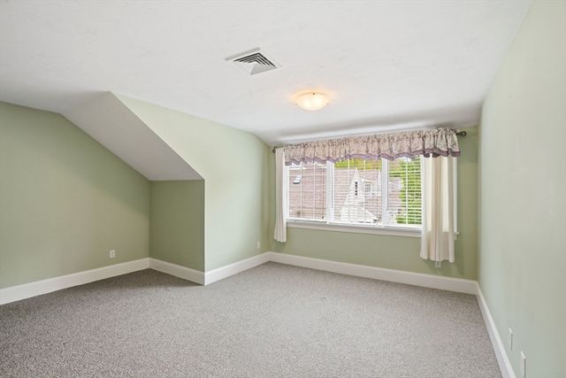 17 Hannah Brook Waye 9, Marshfield, MA 02050