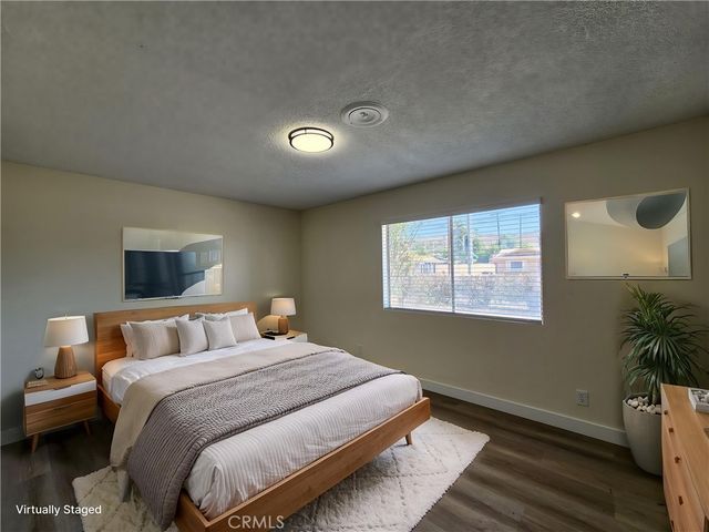832 E Stetson, Hemet, CA 92543
