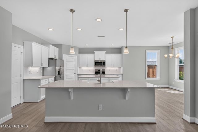 21 W Shooting Star Lane, Hampstead, NC 28443