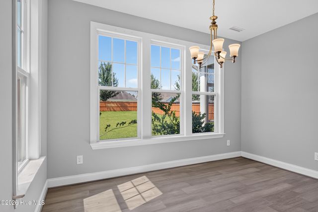 21 W Shooting Star Lane, Hampstead, NC 28443