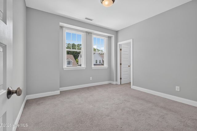21 W Shooting Star Lane, Hampstead, NC 28443