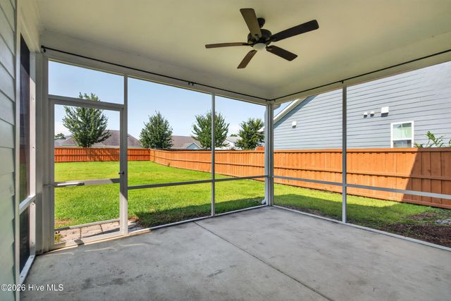 21 W Shooting Star Lane, Hampstead, NC 28443