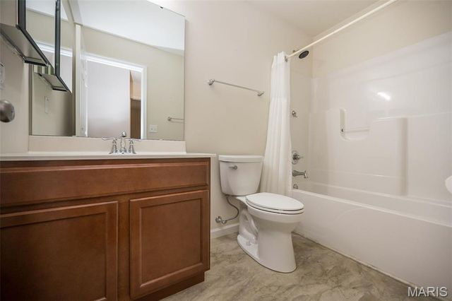 114 San Marino Parkway Parkway, Fenton, MO 63026