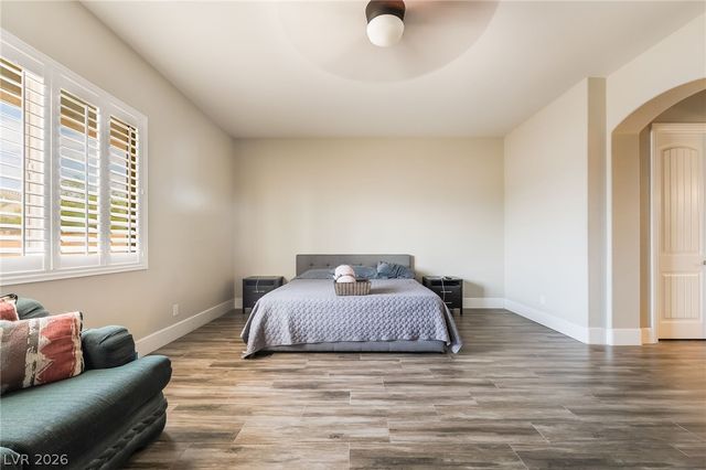8157 Gilespie Street, Las Vegas, NV 89123