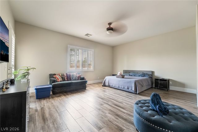 8157 Gilespie Street, Las Vegas, NV 89123