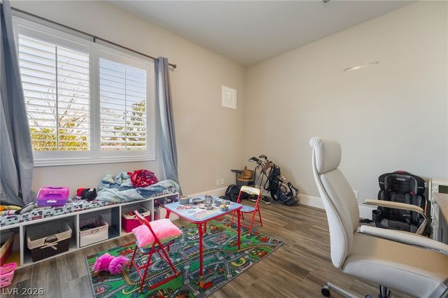 8157 Gilespie Street, Las Vegas, NV 89123