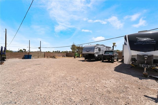 8157 Gilespie Street, Las Vegas, NV 89123