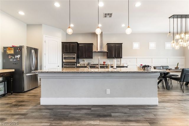 8157 Gilespie Street, Las Vegas, NV 89123