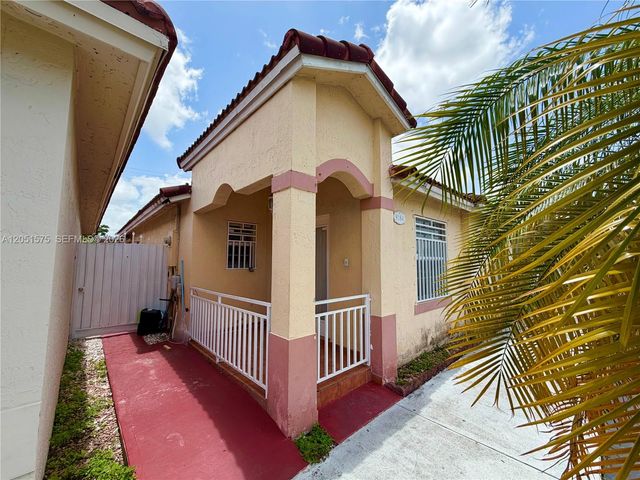 9184 NW 119 Terrace 198, Hialeah Gardens, FL 33018