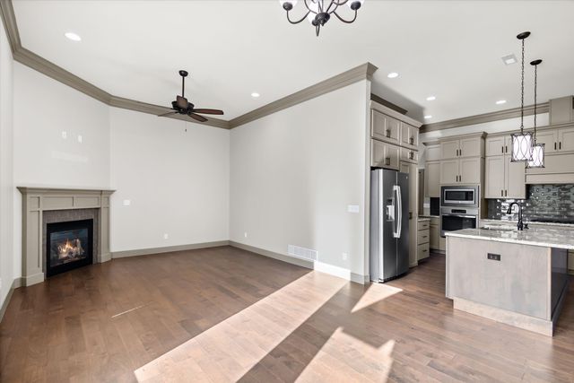 1205 SHALLOW RIDGE CIR, Columbia, MO 65201